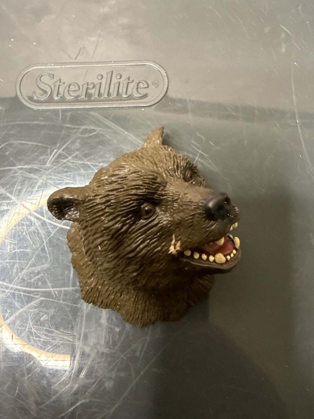 Grizzly Bear Head Refrigerator Magnet Resin Figurine